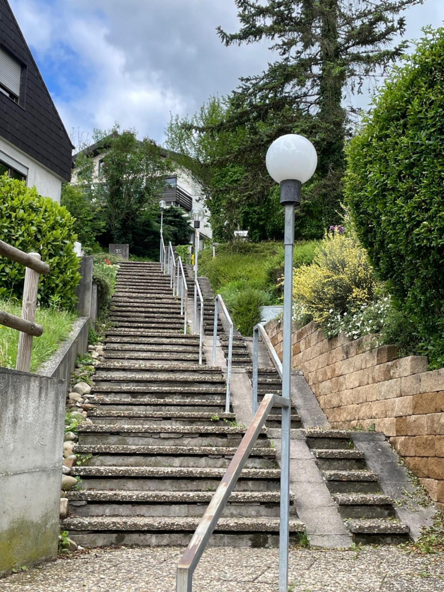 Tuebingen - Auf Dem Oesterberg - Free Parking Zewnętrze zdjęcie